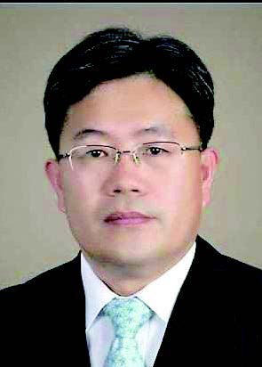 신재희 장로 사진