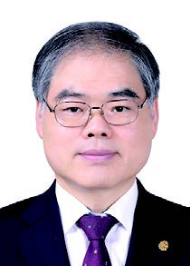 김성동 장로 사진