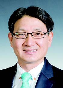 최일웅 목사 사진